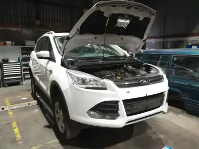 Veículo de Sucata ford kuga ii (dm2) 2.0 tdci do ano 2016 alimentado xrma,xrmb,xrmc