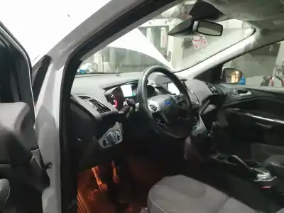 Veículo de Sucata ford kuga ii (dm2) 2.0 tdci do ano 2016 alimentado xrma,xrmb,xrmc