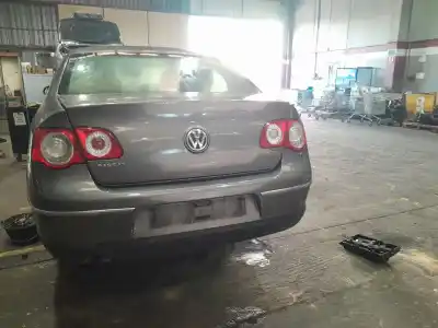 Vehicul casat volkswagen passat b6 (3c2) 2.0 tdi al anului 2006 alimentat bkp
