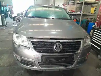 Vehicul casat volkswagen passat b6 (3c2) 2.0 tdi al anului 2006 alimentat bkp
