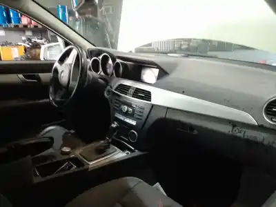 Scrapping Vehicle mercedes-benz clase c t-model (s204) c 220 cdi (204.202) of the year 2012 powered om 651.911