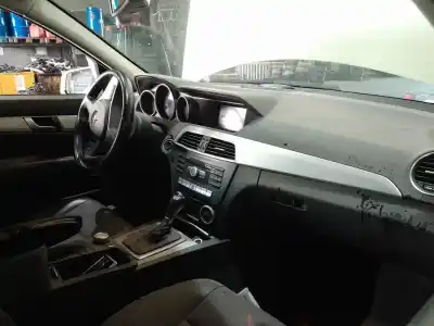 Scrapping Vehicle mercedes-benz clase c t-model (s204) c 220 cdi (204.202) of the year 2012 powered om 651.911