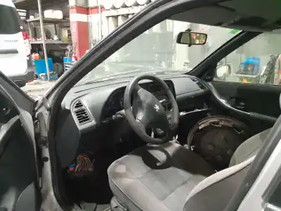 Veículo de Sucata PEUGEOT 306 FASTBACK (7A, 7C, N3, N5)  do ano 1999 alimentado RHY (DW10TD)