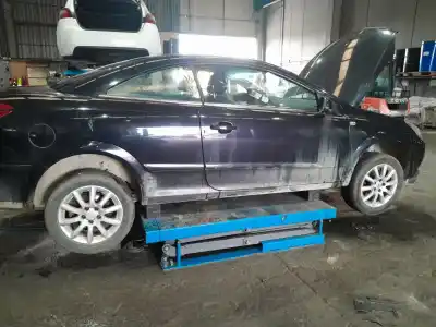 Veículo de Sucata OPEL ASTRA H TWINTOP (A04)  do ano 2007 alimentado Z16XE