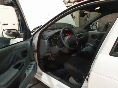 Veículo de Sucata renault megane i (ba0/1_) 1.6 e (ba0f, ba0s) do ano 1998 alimentado k7m 702,k7m 703,k7m 790