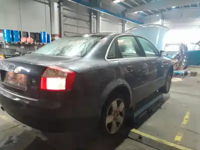Veículo de Sucata audi a4 b7 (8ec) 2.0 do ano 2026 alimentado alt