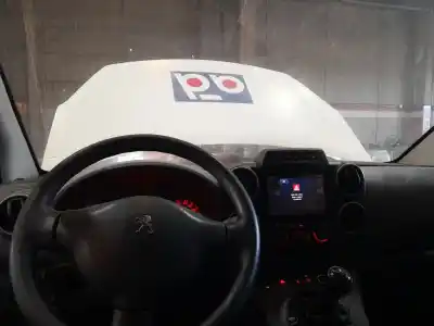 Veículo de Sucata PEUGEOT PARTNER FURGONETA/MONOVOLUMEN  do ano 2018 alimentado BH02