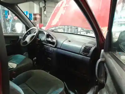 Veículo de Sucata PEUGEOT PARTNER MONOSPACE (5_, G_)  do ano 1998 alimentado DJY (XUD9A)