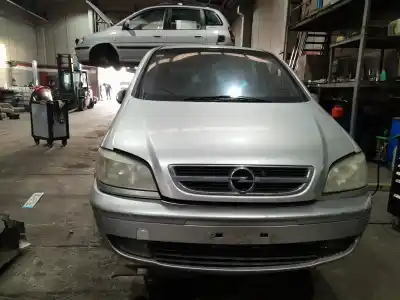 Veículo de Sucata opel zafira a monospace (t98) 2.2 dti 16v (f75) do ano 2004 alimentado y 22 dtr