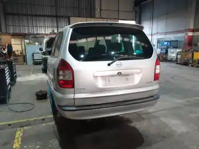 Veículo de Sucata opel zafira a monospace (t98) 2.2 dti 16v (f75) do ano 2004 alimentado y 22 dtr