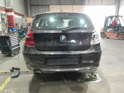 Veículo de Sucata bmw 1 (e81) 120 i do ano 2006 alimentado n43 b20 a