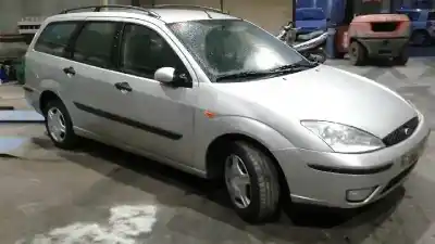 Veículo de Sucata ford focus turnier (cak) ambiente do ano 2002 alimentado fydb