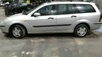 Veículo de Sucata ford focus turnier (cak) ambiente do ano 2002 alimentado fydb