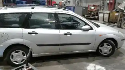 Veículo de Sucata ford focus turnier (cak) ambiente do ano 2002 alimentado fydb