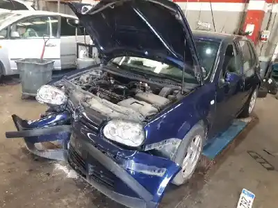 Véhicule à la ferraille VOLKSWAGEN                                         GOLF IV BERLINA (1J1)                                                                                                                                                                                                                                      Básico                                                                                                                                                                                                                                                     de l'année 2002 alimenté ATD