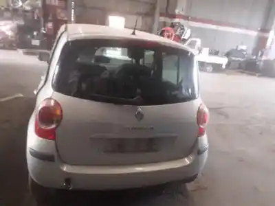 Veículo de Sucata renault modus confort dynamique do ano 2005 alimentado 