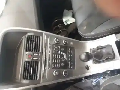 Veículo de Sucata volvo xc60 momentum awd do ano 2010 alimentado d5244t10