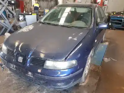 Vehicul casat SEAT TOLEDO (1L) Magnus al anului 2000 alimentat AFN