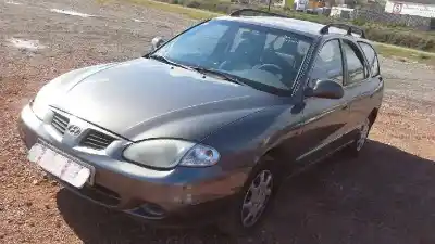 Sloopvoertuig HYUNDAI                                            LANTRA FAMILIAR (RD)                                                                                                                                                                                                                                       1.9 Diesel CAT                                                                                                                                                                                                                                             van het jaar 1999 aangedreven DJY
