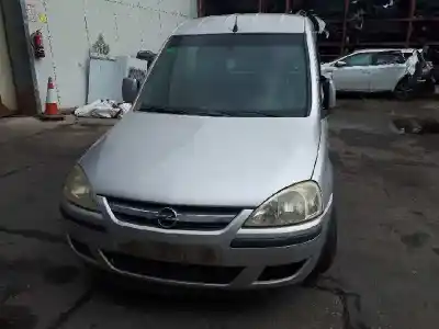 Veículo de Sucata OPEL COMBO Tour do ano 2004 alimentado Z13DT