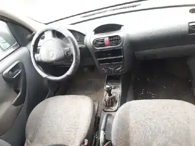 Veicolo di demolizione opel combo tour dell'anno 2004 alimentato z13dt