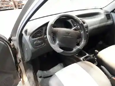 Veicolo di demolizione daewoo lanos cool dell'anno 2000 alimentato a15sms