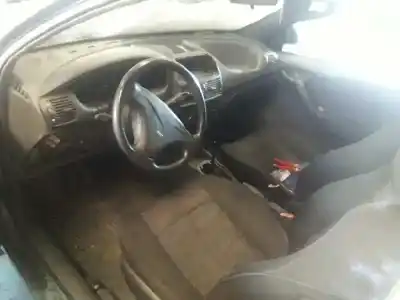 Veículo de Sucata fiat bravo i (182_) 1.6 16v (182.ab) do ano 1998 alimentado 182a4000