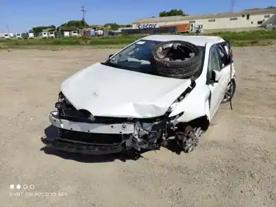 Veículo de Sucata toyota auris hybrid active do ano 2013 alimentado 2zr-fxe