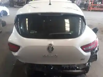 Scrapping Vehicle renault clio iv authentique of the year 2015 powered k9kc612