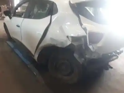 Scrapping Vehicle renault clio iv authentique of the year 2015 powered k9kc612