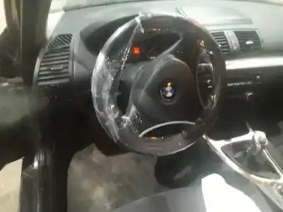 Veículo de Sucata bmw serie 1 berlina (e81/e87) 118d do ano 2008 alimentado n47d20a