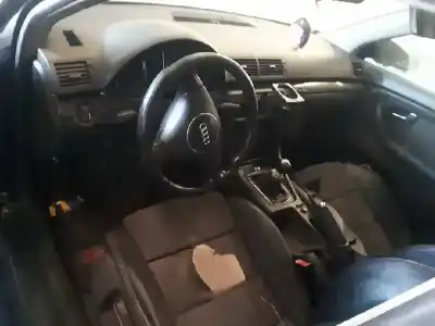 Здавання транспортного засобу audi a4 avant (8e) 2.5 tdi (114kw) року 2002 потужний aym