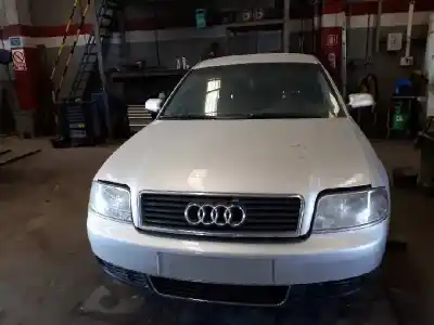 Veículo de Sucata AUDI A6 BERLINA (4B2) 2.5 V6 24V TDI CAT (AYM) do ano 2002 alimentado AYM