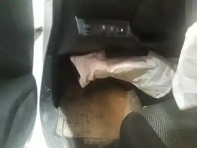 Veículo de Sucata nissan np300 pick-up (d23) acenta double cab 4x4 do ano 2018 alimentado ys23