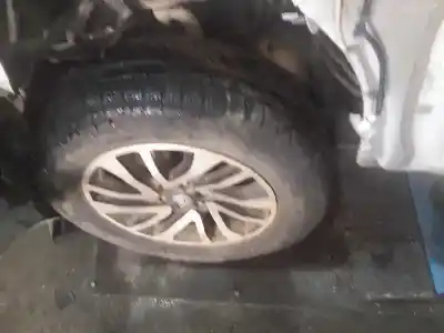 Veículo de Sucata nissan np300 pick-up (d23) acenta double cab 4x4 do ano 2018 alimentado ys23