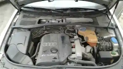 Veículo de Sucata audi a4 berlina (b5) 1.8 t do ano 2000 alimentado apu