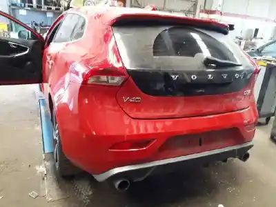 Veicolo di demolizione volvo v40 2.0 diesel cat dell'anno 2017 alimentato d4204t9
