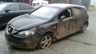 Veículo de Sucata SEAT LEON (1P1) Stylance / Style do ano 2005 alimentado BKC