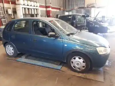Здавання транспортного засобу opel corsa c club року 2002 потужний z12xe