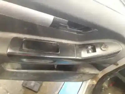 Veículo de Sucata kia cee´d drive do ano 2011 alimentado d4fb