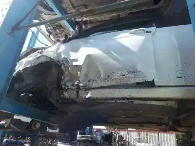 Veículo de Sucata volkswagen golf vii lim. 1.6 16v tdi dpf 110 cv / 81 kw do ano 2015 alimentado cxx