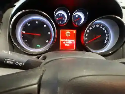 Veículo de Sucata opel astra j lim. cosmo do ano 2011 alimentado a17dtr