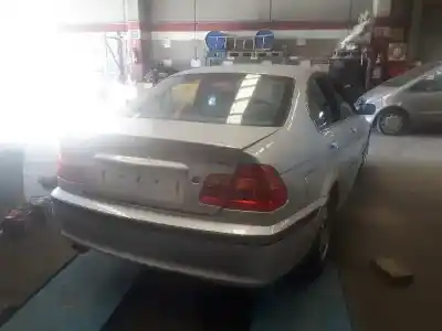 Veículo de Sucata bmw serie 3 berlina (e46) 320i do ano 2003 alimentado m54226s