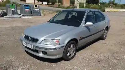 Véhicule à la ferraille HONDA CIVIC BERLINA .5 (MA/MB) 1.5 LS (MB3) de l'année 2000 alimenté D15Z8