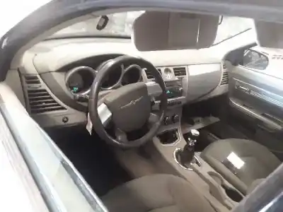 Sloopvoertuig chrysler sebring berlina 2.0 crd limited van het jaar 2007 aangedreven byl