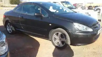 Veículo de Sucata peugeot 307 cc (s1) 1.6 do ano 2004 alimentado nfutu5jp4