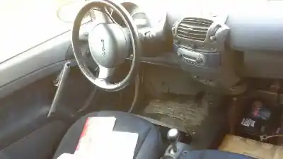 Scrapping Vehicle smart coupe pure of the year 2002 powered g13