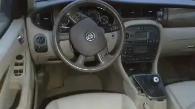 Scrapping Vehicle jaguar x-type wagon 2.0 d classic of the year 2005 powered 