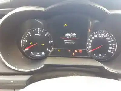 Veículo de Sucata kia optima drive do ano 2012 alimentado d4fd