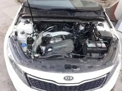 Veículo de Sucata kia optima drive do ano 2012 alimentado d4fd